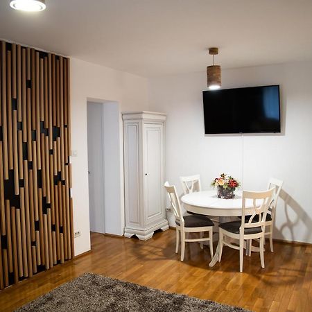 Ultracentral Golden Apartament 1 苏恰瓦 外观 照片