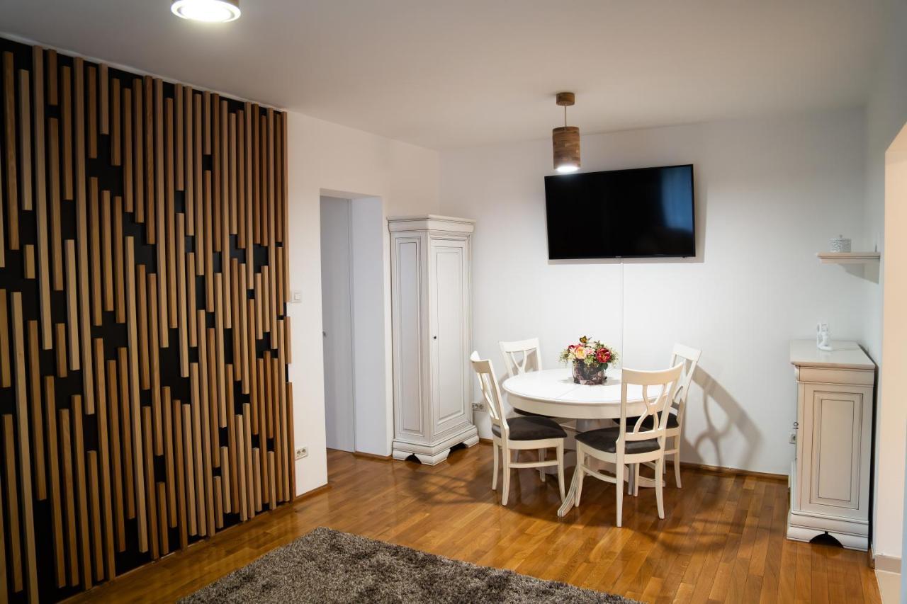 Ultracentral Golden Apartament 1 苏恰瓦 外观 照片