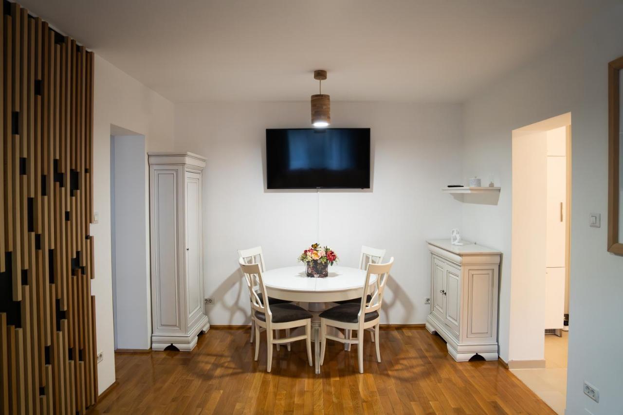 Ultracentral Golden Apartament 1 苏恰瓦 外观 照片