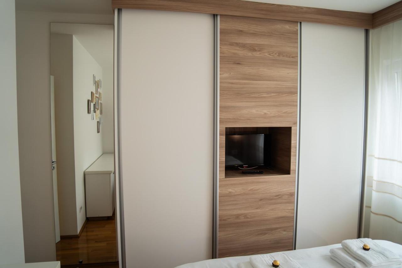 Ultracentral Golden Apartament 1 苏恰瓦 外观 照片